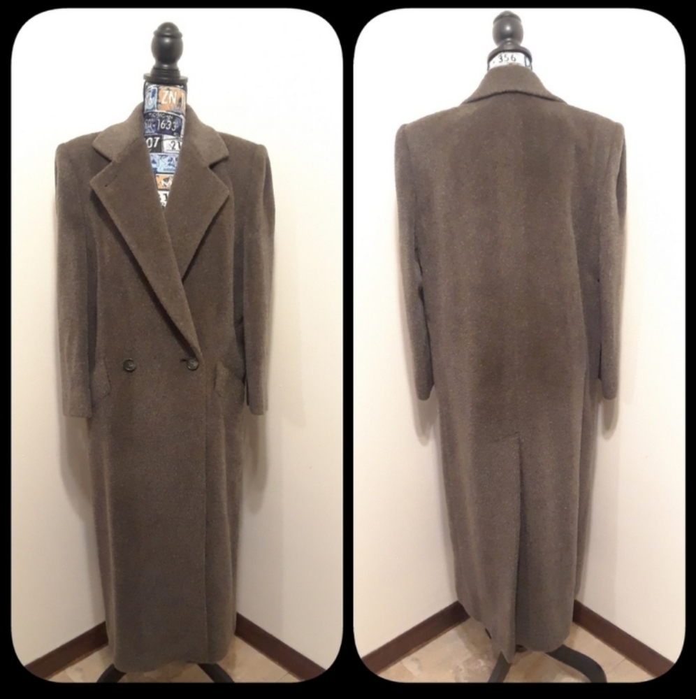 Bill Blass Signature Alpaca Wool Coat Vintage
